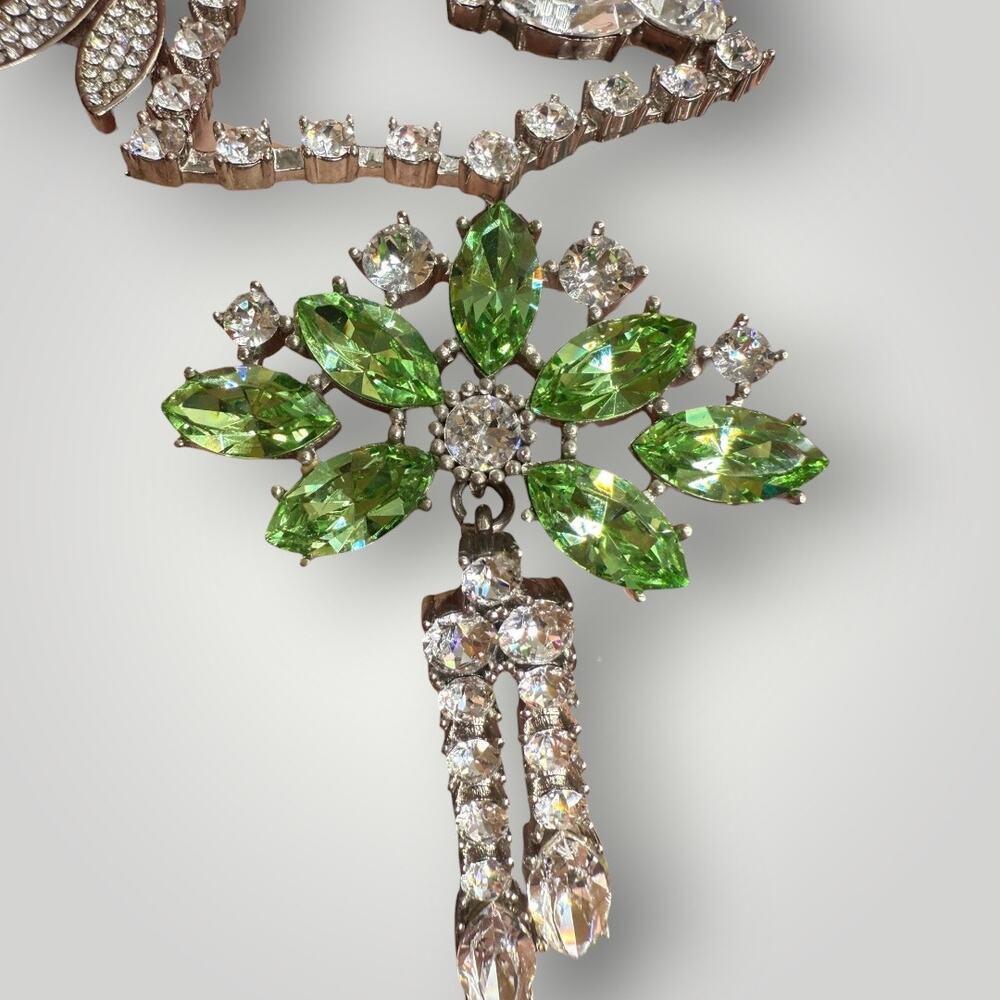BURBERRY Asymmetrical Crystal Daisy Drop Clip-on Earrings MSRP $995 - Picture 6 of 15